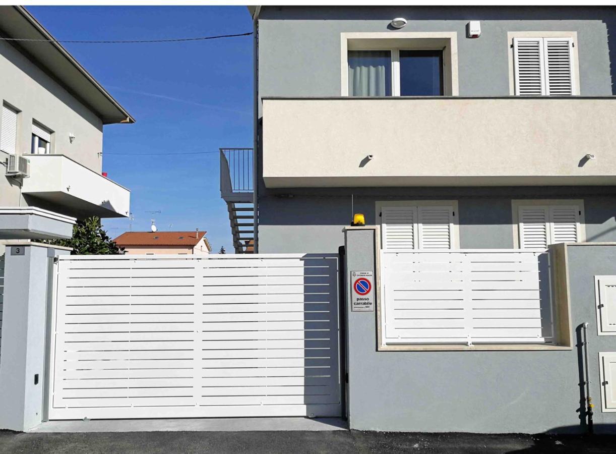 Alcivico3 Bed & Breakfast Civitanova Marche Exterior foto