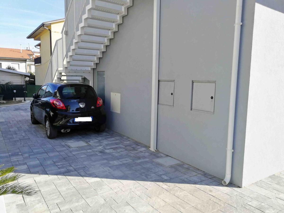 Alcivico3 Bed & Breakfast Civitanova Marche Exterior foto