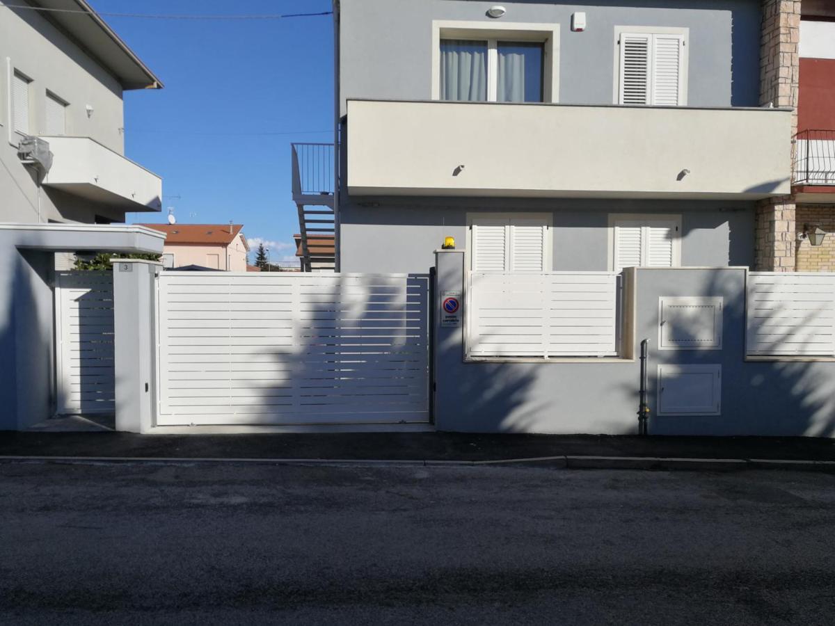 Alcivico3 Bed & Breakfast Civitanova Marche Exterior foto